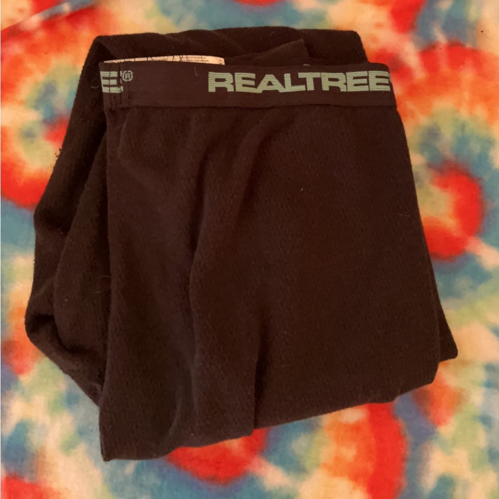 Women’s thermal leggings don’t fit anymore only worn once selling for $20